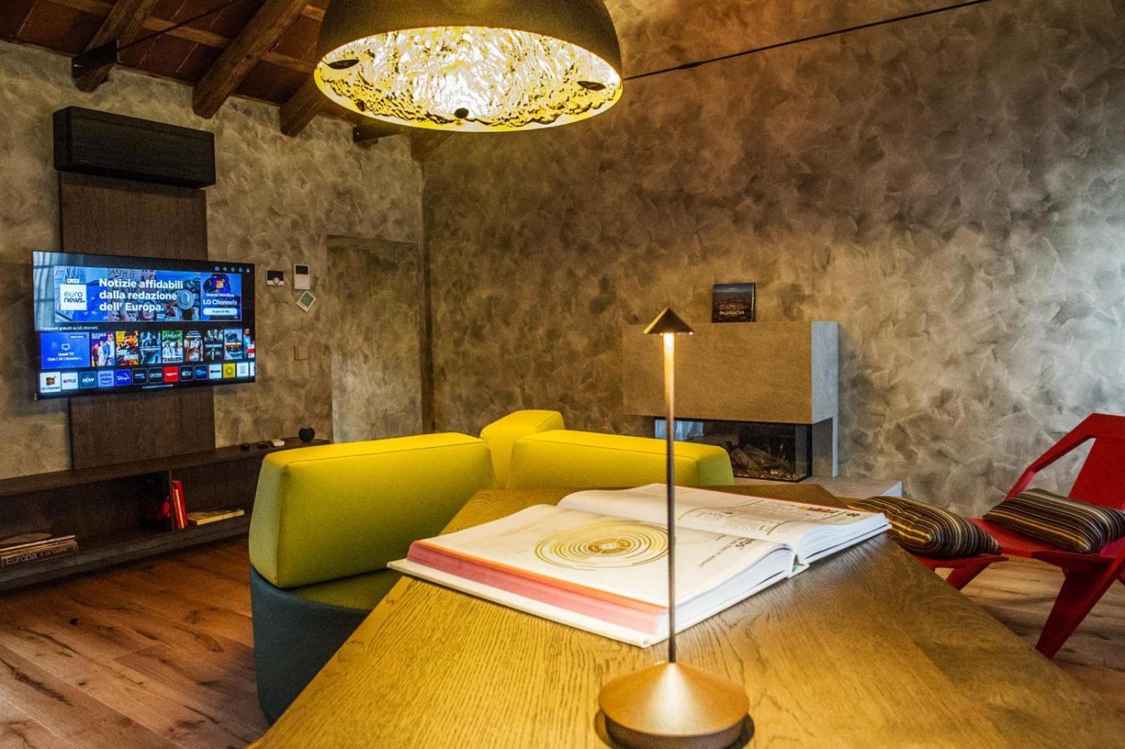 Villa Palmanova Suite Home